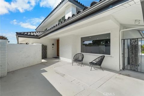 Tiny photo for 9171 Regatta Drive, Huntington Beach, CA 92646 (MLS # OC25246526)