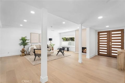 Tiny photo for 9171 Regatta Drive, Huntington Beach, CA 92646 (MLS # OC25246526)