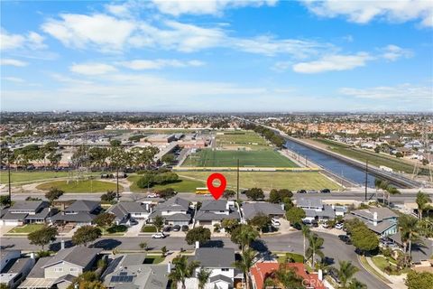 Tiny photo for 9171 Regatta Drive, Huntington Beach, CA 92646 (MLS # OC25246526)