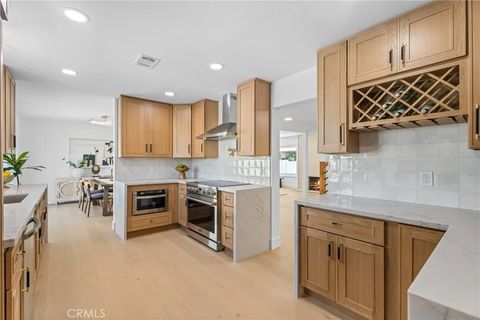 Tiny photo for 9171 Regatta Drive, Huntington Beach, CA 92646 (MLS # OC25246526)