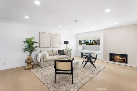 Tiny photo for 9171 Regatta Drive, Huntington Beach, CA 92646 (MLS # OC25246526)