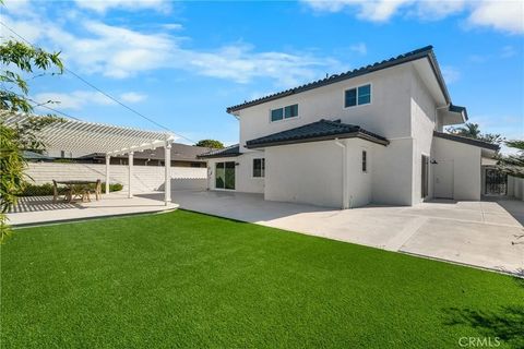 Tiny photo for 9171 Regatta Drive, Huntington Beach, CA 92646 (MLS # OC25246526)