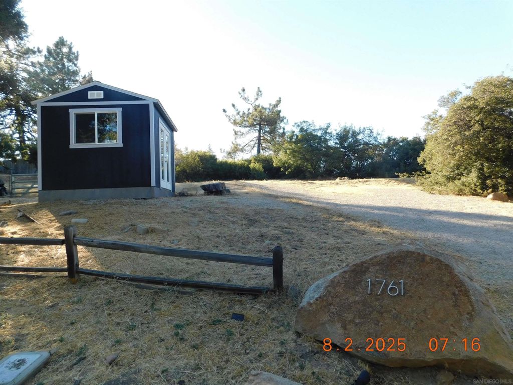 Photo of 1761 Whispering Pines Dr, Julian, CA 92036 (MLS # 260009303)