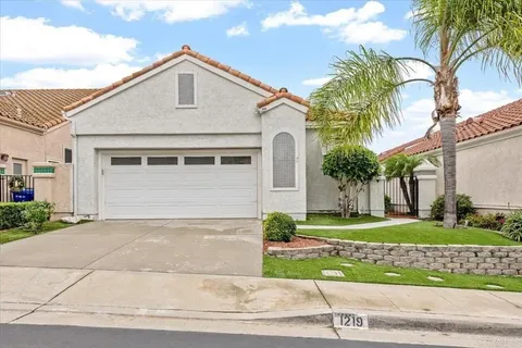 1219 Via San Jacinto, San Marcos, CA 92078 - #: PTP2509283