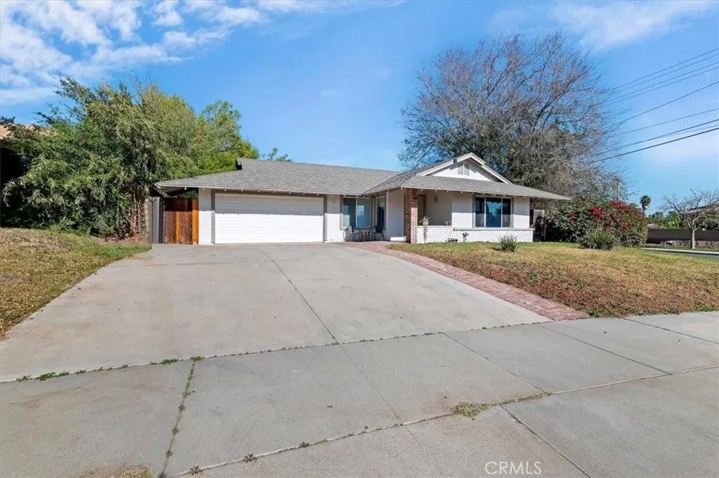 Photo of 5865 Green Valley Street, Riverside, CA 92504 (MLS # IV26026086)