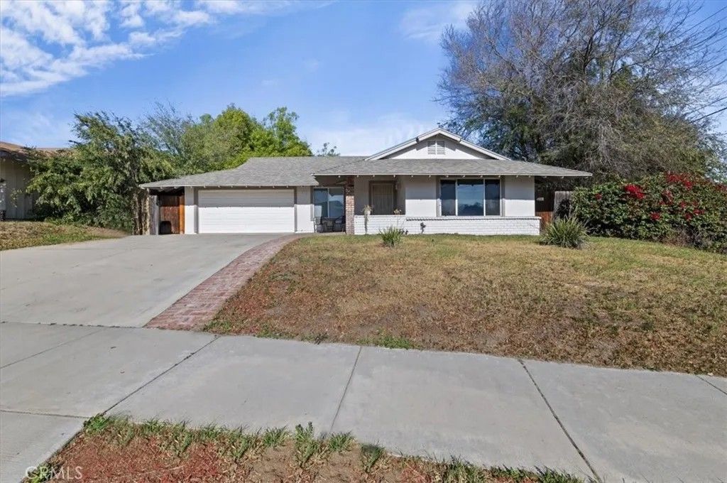 Photo of 5865 Green Valley Street, Riverside, CA 92504 (MLS # IV26026086)