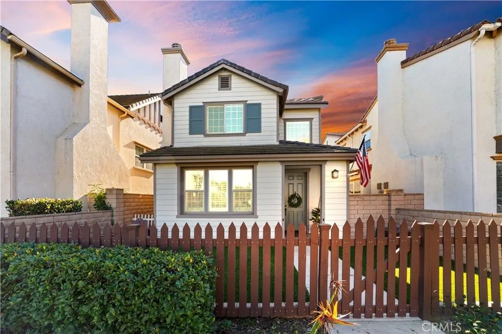 Photo of 864 Calaveras, Corona, CA 92878 (MLS # PW26012721)