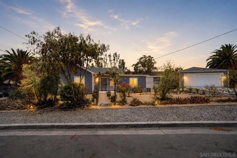 Photo of 5065-67 Guava Ave, La Mesa, CA 91942 (MLS # 260019232)