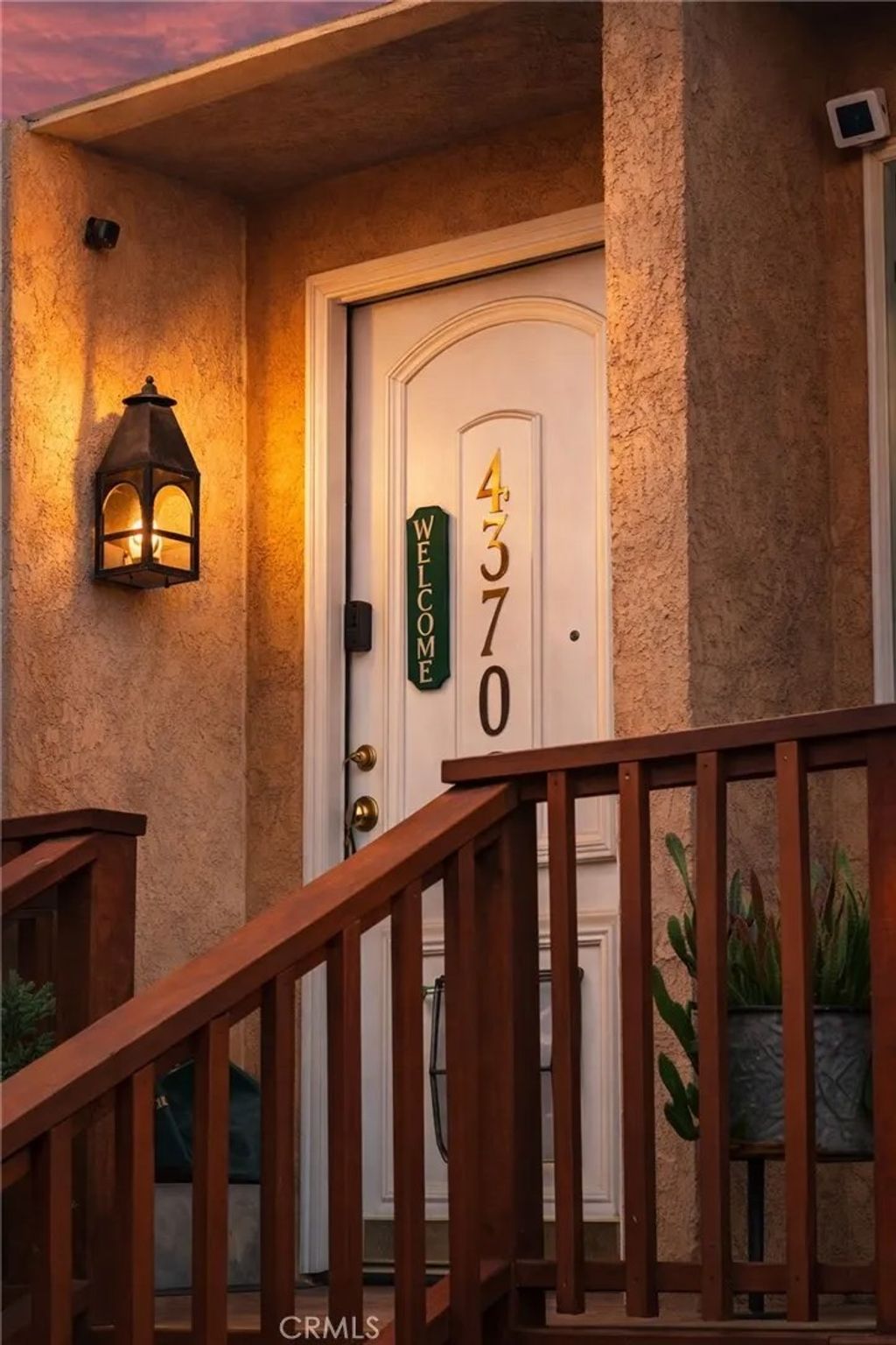 Photo of 4370 W 8th St, Los Angeles, CA 90005 (MLS # BB26056418)