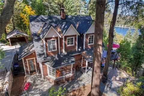 Tiny photo for 329 Summit Road, Lake Arrowhead, CA 92352 (MLS # IG25270154)