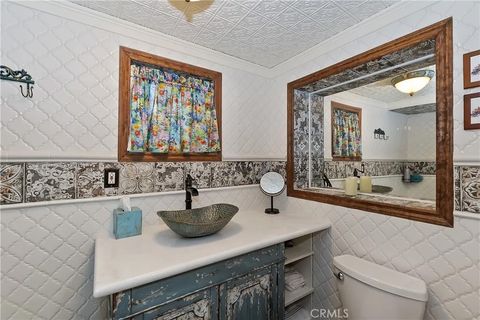 Tiny photo for 329 Summit Road, Lake Arrowhead, CA 92352 (MLS # IG25270154)