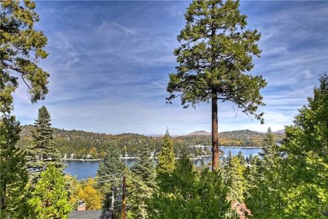 Tiny photo for 329 Summit Road, Lake Arrowhead, CA 92352 (MLS # IG25270154)