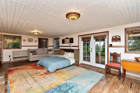 Tiny photo for 329 Summit Road, Lake Arrowhead, CA 92352 (MLS # IG25270154)