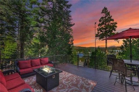 Tiny photo for 329 Summit Road, Lake Arrowhead, CA 92352 (MLS # IG25270154)