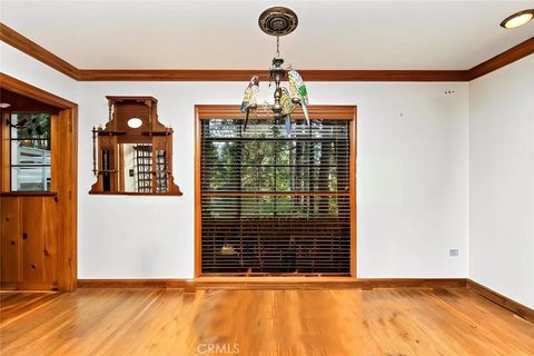 Tiny photo for 329 Summit Road, Lake Arrowhead, CA 92352 (MLS # IG25270154)