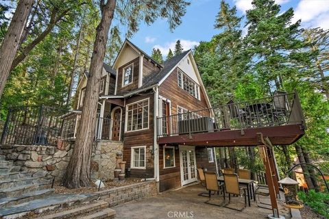 Tiny photo for 329 Summit Road, Lake Arrowhead, CA 92352 (MLS # IG25270154)