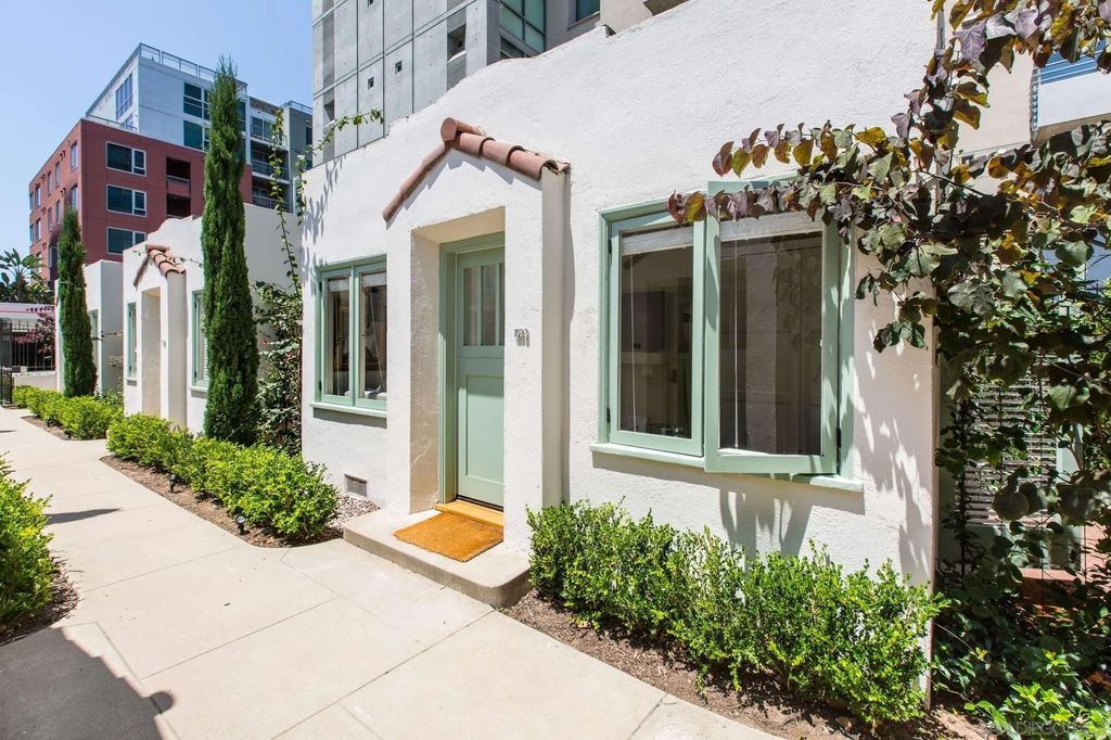 Photo of 1525-1537 Union St, San Diego, CA 92101 (MLS # 2601084)