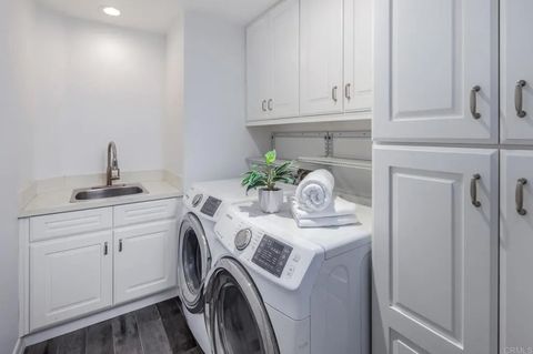 Tiny photo for 608 Crest Drive, Encinitas, CA 92024 (MLS # NDP2510245)
