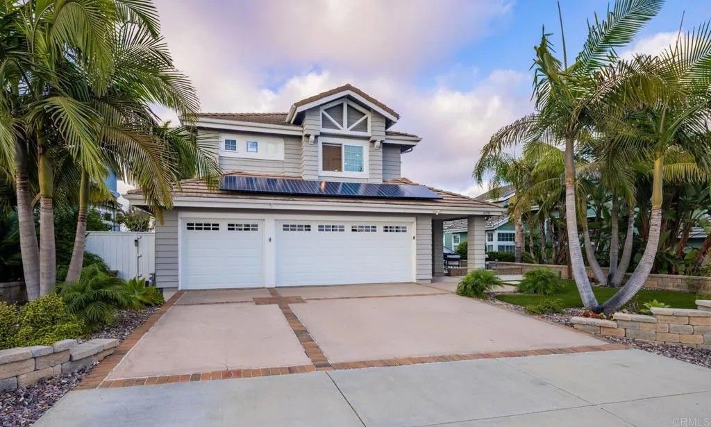 Photo of 608 Crest Drive, Encinitas, CA 92024 (MLS # NDP2510245)