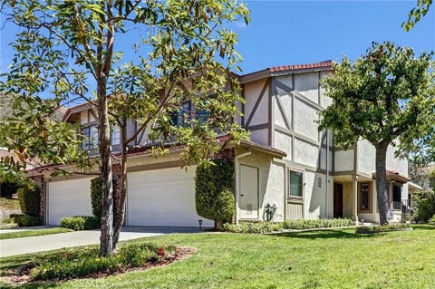 Property photo of 19605 Shadow Springs, Porter Ranch, CA 91326