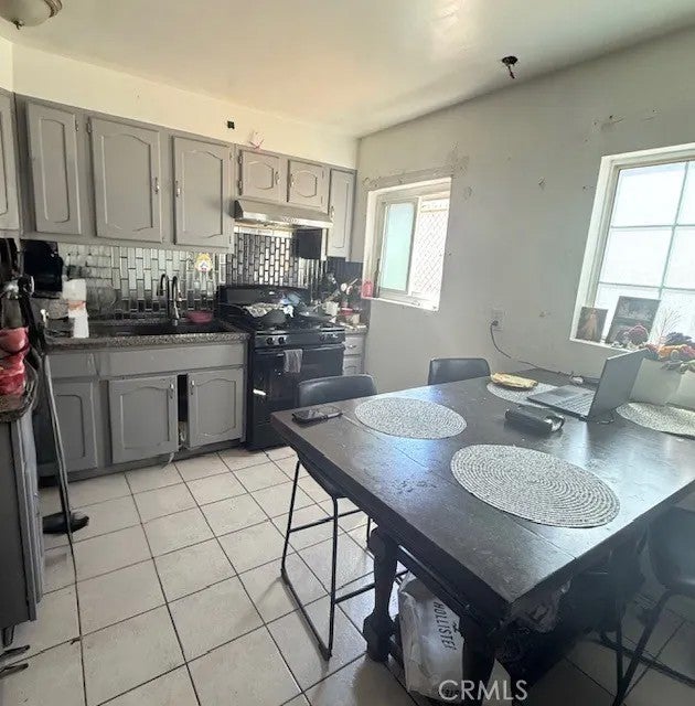 203 N Kern