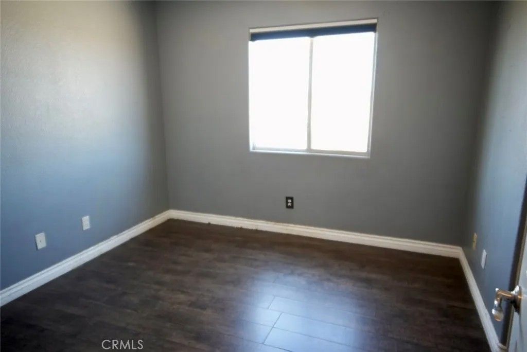 Photo of 19006 Ivanpah Way, Apple Valley, CA 92308 (MLS # CV26078508)