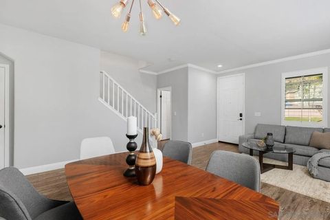 Tiny photo for 590 Toota Ct, Oceanside, CA 92058 (MLS # 250041322)