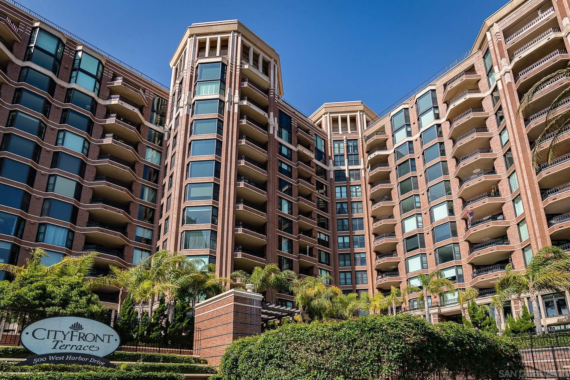 500 W Harbor Dr 720