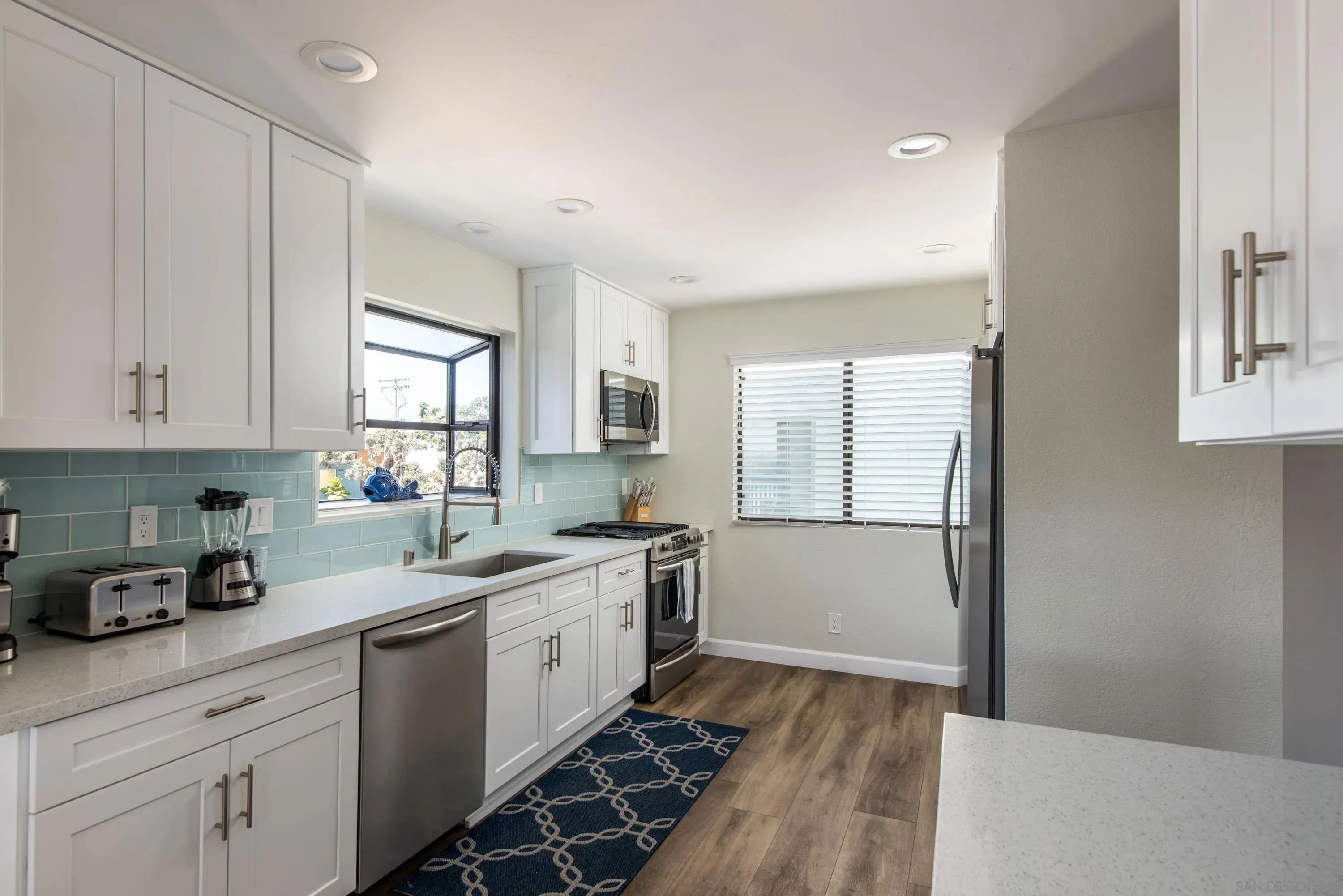 San Diego, California 92109, United States, 3 Bedrooms Bedrooms, ,4 BathroomsBathrooms,Residential,Active,187009