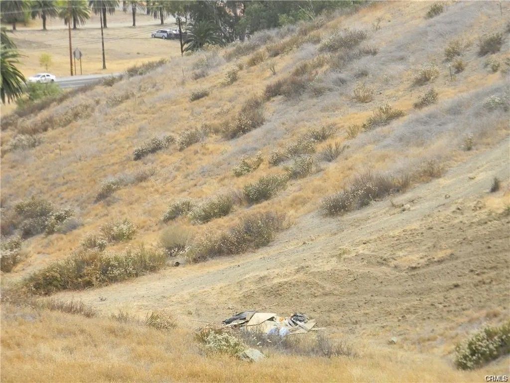 Photo of 0 Sunnyslope, Lake Elsinore, CA 92530 (MLS # SW25275029)