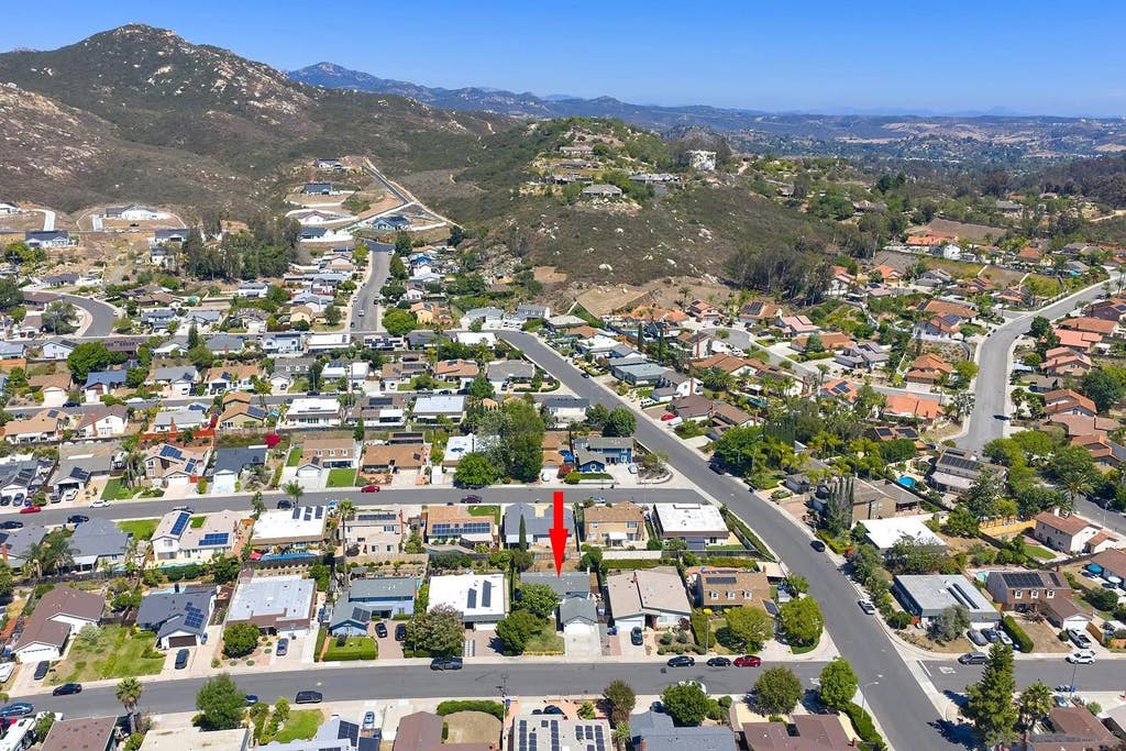 Photo of 15019 Amso Street, Poway, CA 92064 (MLS # 260015721)