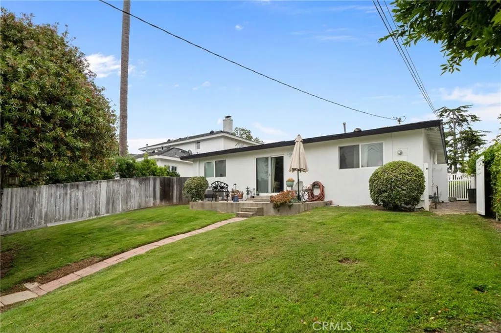 421 Tustin Avenue