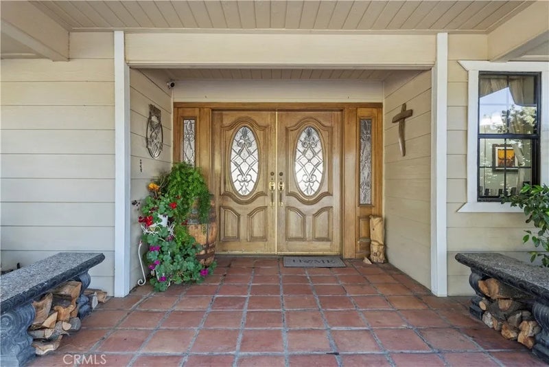 30300 Piebald Court