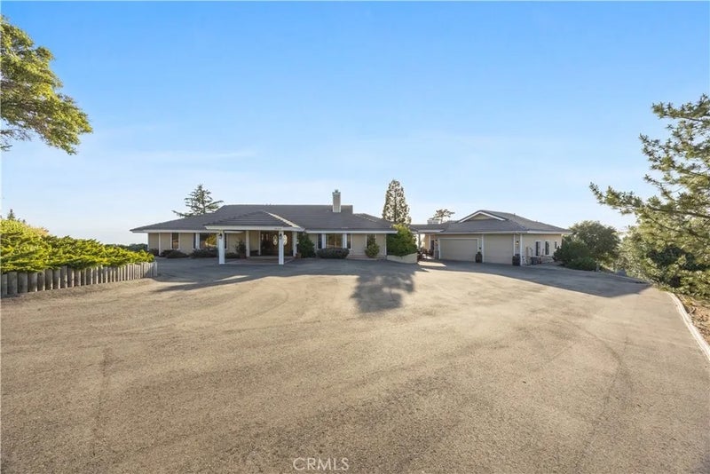 30300 Piebald Court