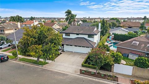 Tiny photo for 5262 Glenroy Dr, Huntington Beach, CA 92649 (MLS # NP25242699)