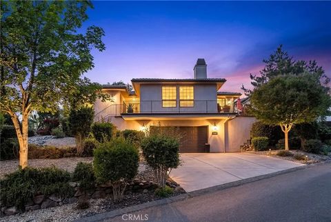 Photo of 3560 Shadowtree Ln, Chico, CA 95928 (MLS # SN26145749)