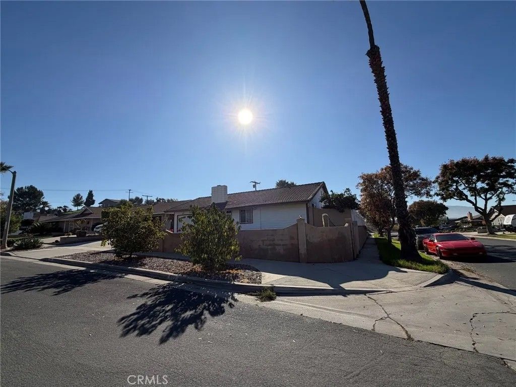 Photo of 602 Gilmore Dr, Corona, CA 92879 (MLS # RS26005976)