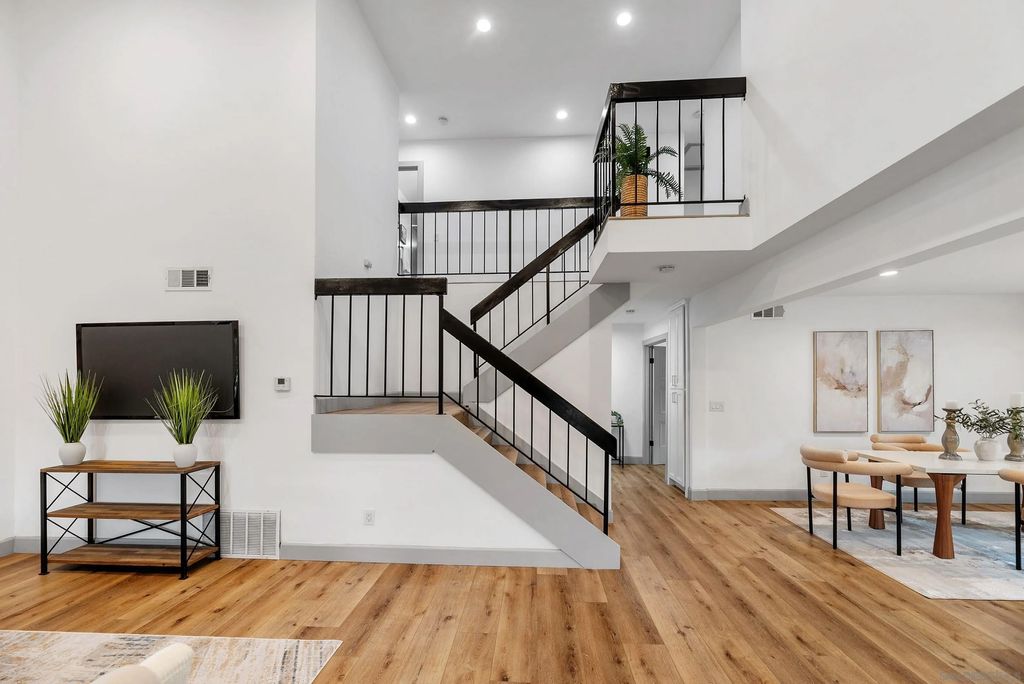 Photo of 13233 Gunner Ave, San Diego, CA 92129 (MLS # 260009639)