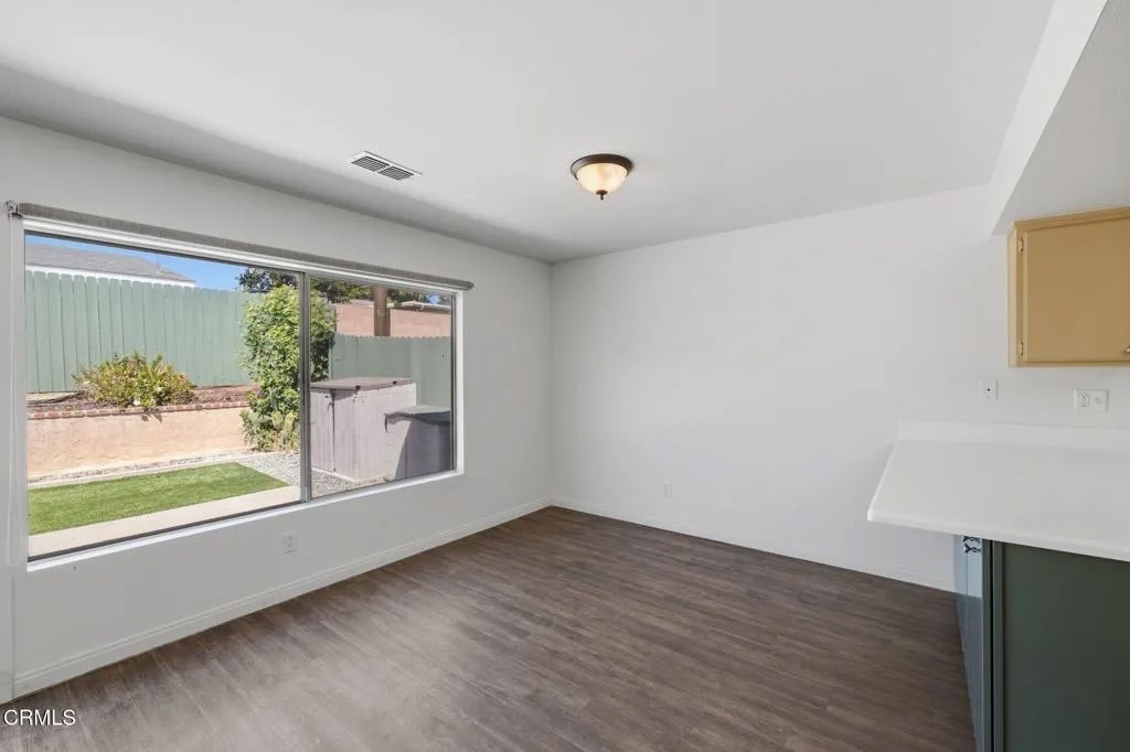 529 W Santa Barbara Street