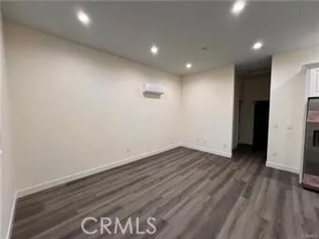 Photo of 424 Concord Ave #2, Monrovia, CA 91016 (MLS # WS26012314)