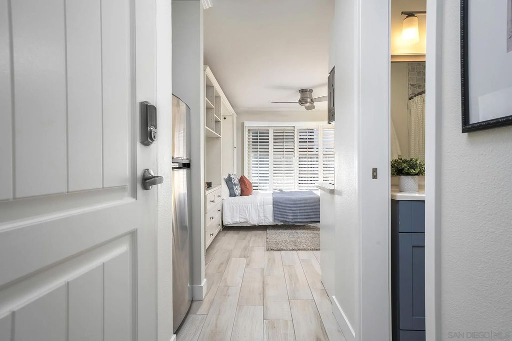 Photo of 1021 Scott St #137, San Diego, CA 92106 (MLS # 260001510)