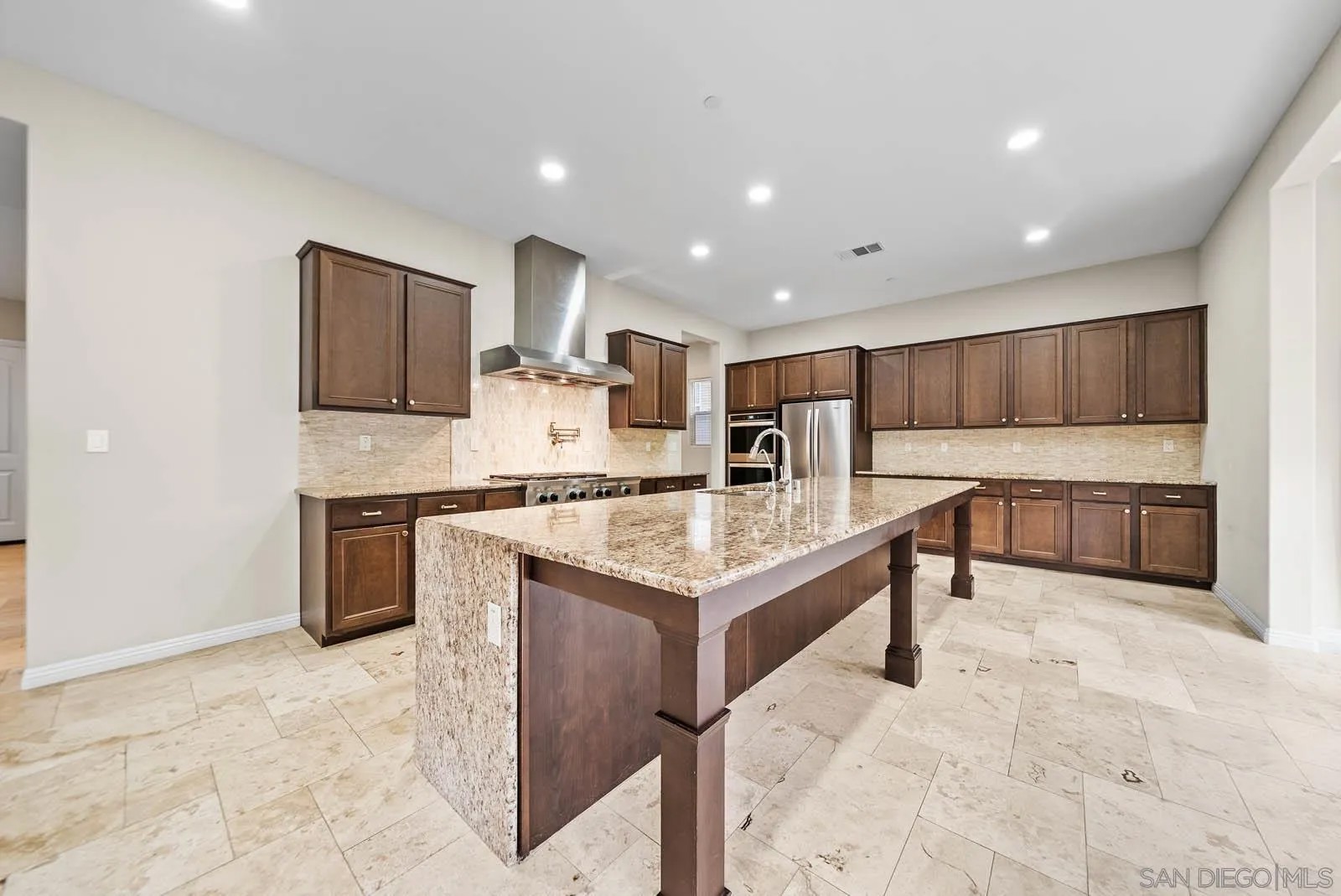 1797 Santa Christina Ave