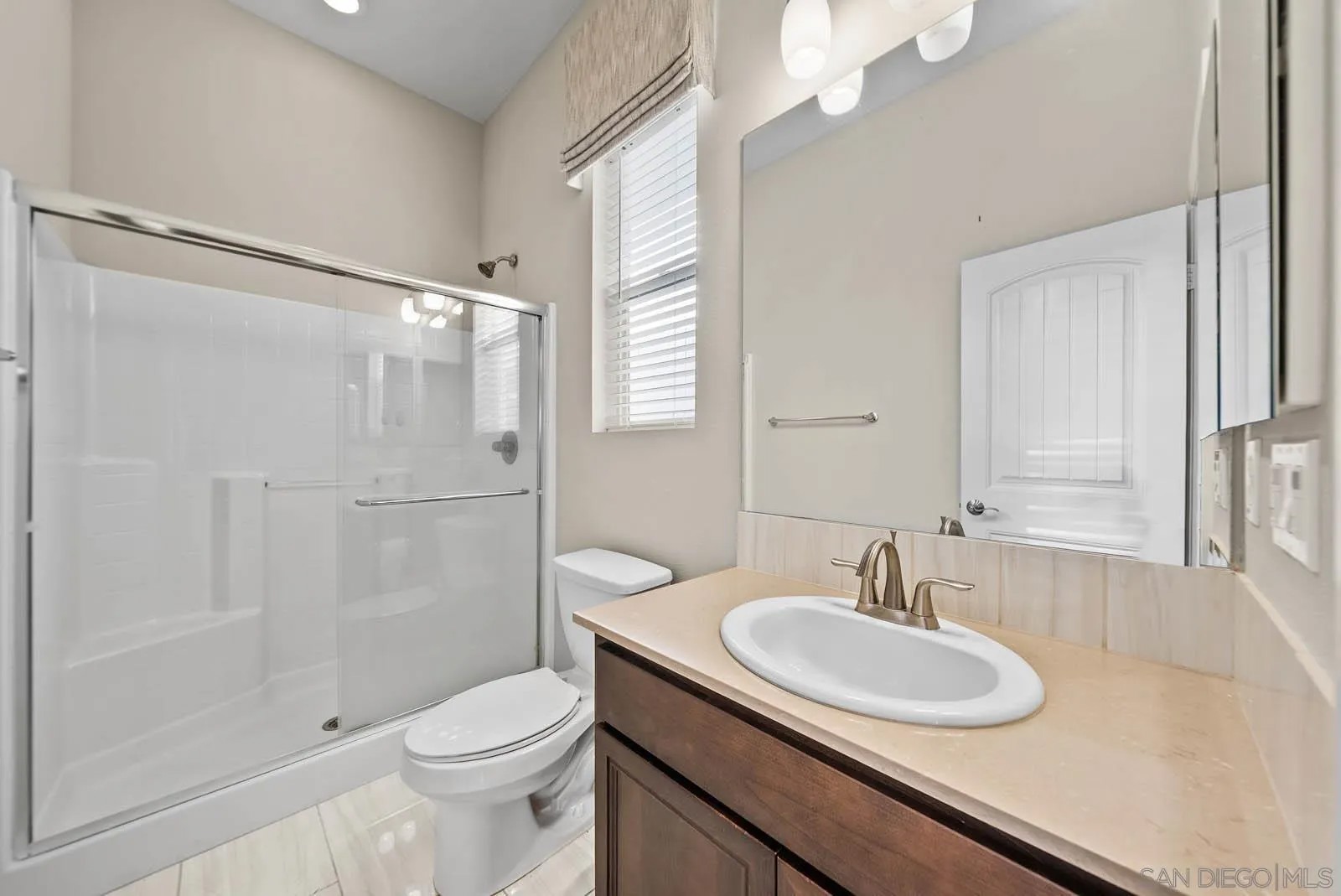 1797 Santa Christina Ave