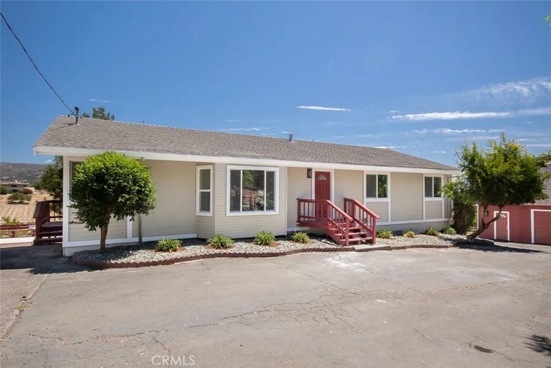 1111 Hardman Avenue