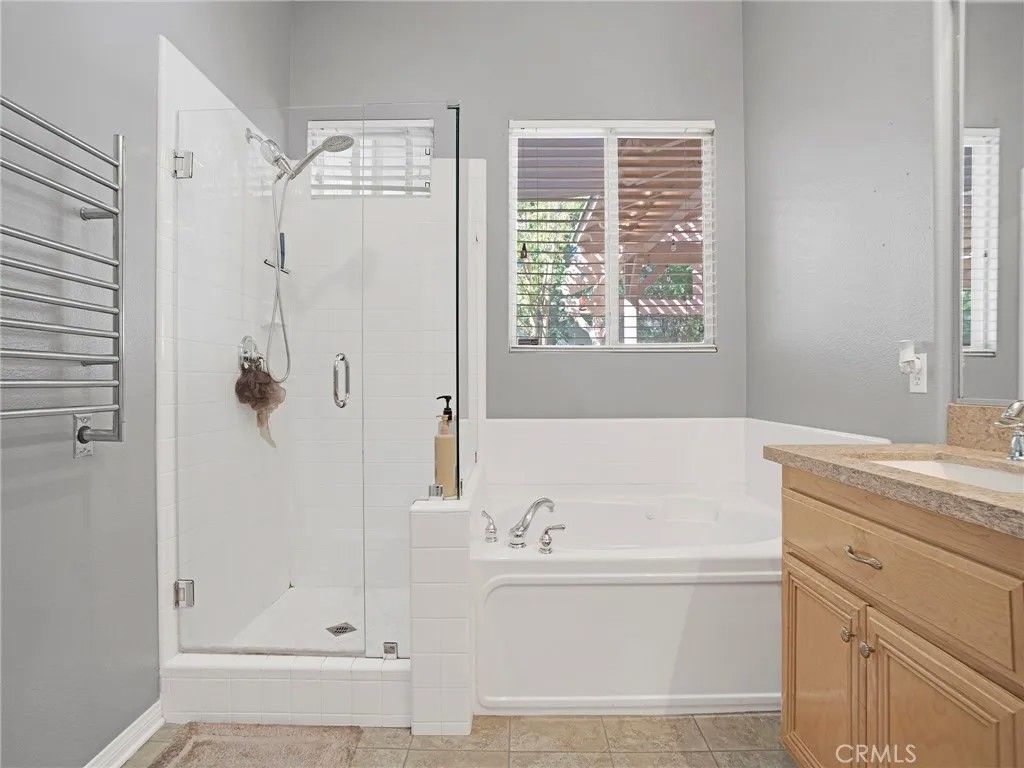 Photo of 21103 Cross Creek Drive, Saugus, CA 91350 (MLS # SR25238723)
