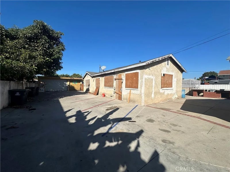 15602 Newhope