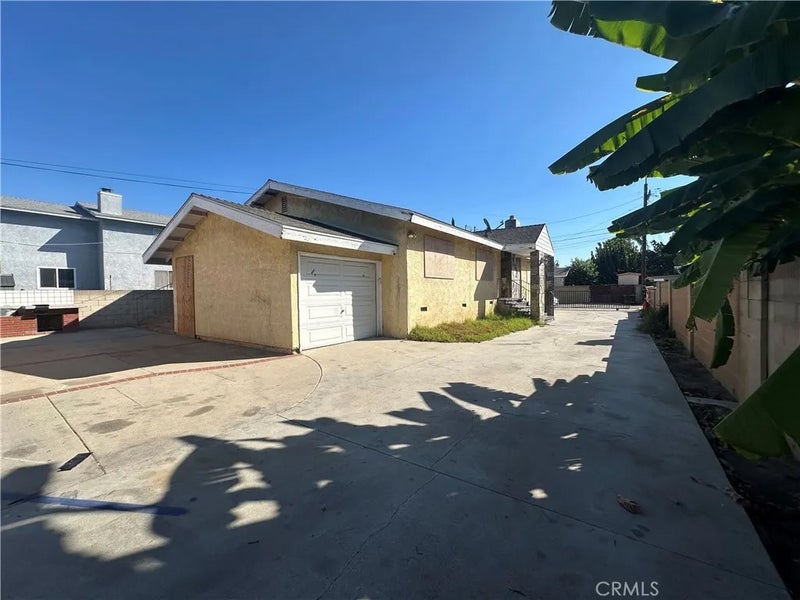 15602 Newhope