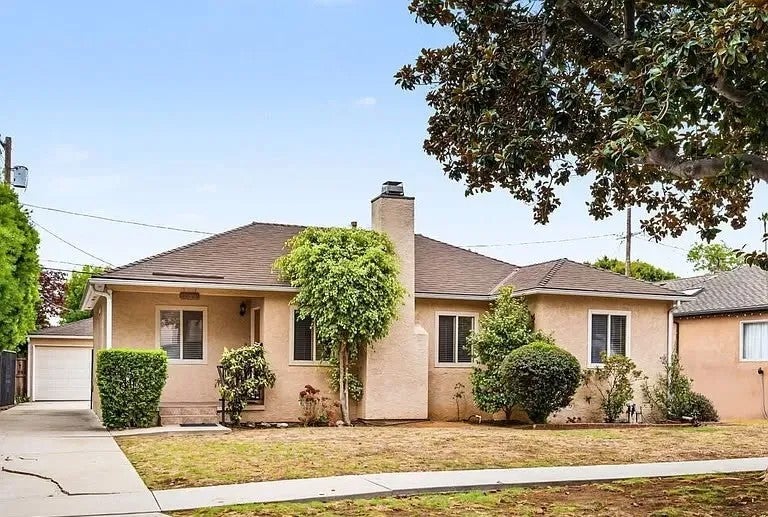 Photo of 12018 Clover Avenue, Los Angeles, CA 90066 (MLS # DW26217902)