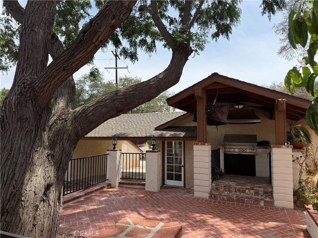 10287 Canyon