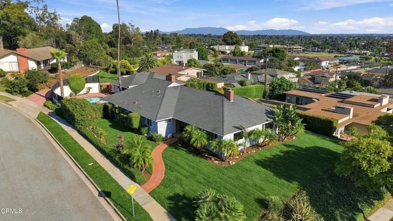 3410 Fairmont Drive
